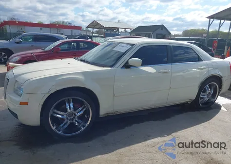 2006 Chrysler 300 from USA, damaged, VIN 2C3LA43R46H526961